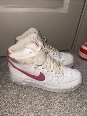 Nike High Top